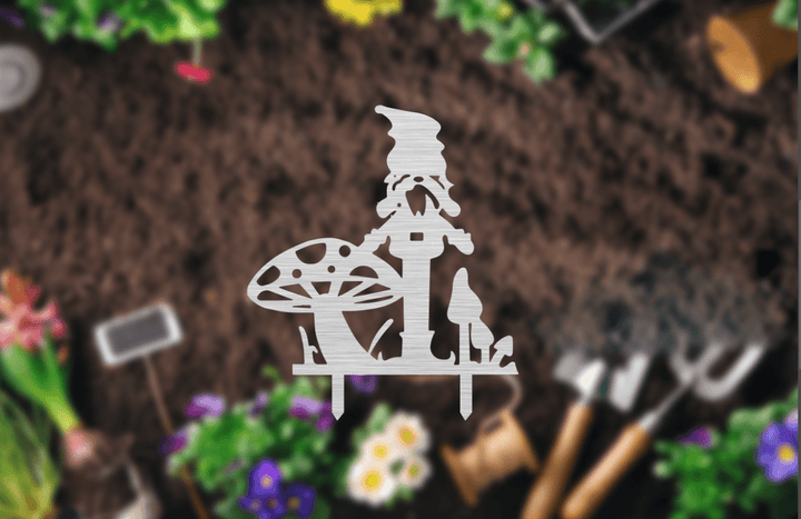 Gnome Garden Stakes - Metal Art - MetalPlex