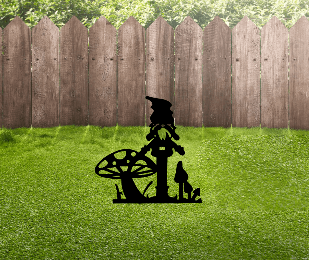 Gnome Garden Stakes - Metal Art - MetalPlex