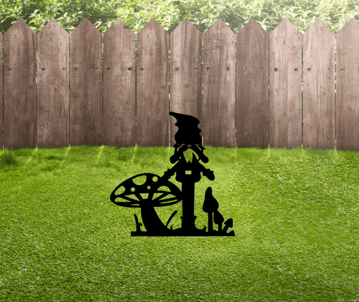 Gnome Garden Stakes - Metal Art - MetalPlex